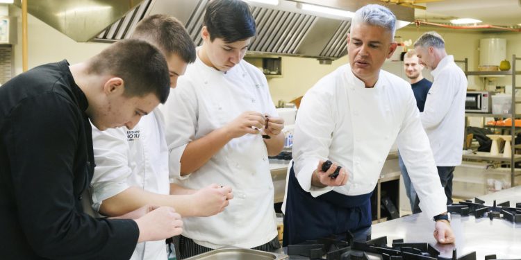 Slobodna Dalmacija – Split postaje centar gastro izobrazbe! Oliva Allegra kreće u veliku investiciju: “Bit ćemo hrvatski Le Cordon Bleu”