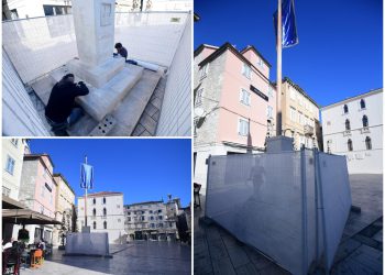 Slobodna Dalmacija – Puljak ostvario svoju prijetnju; danas počelo uklanjanje štandarca! Spomenik je ograđen i zastrt, radnici tuku fuge…