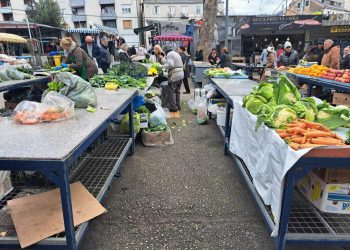 Slobodna Dalmacija – Ovo još nismo vidjeli, splitski pazarski ‘kartel’ provodi novu politiku: ‘Ma vidi, stvarno… Lukavo, lukavo!’