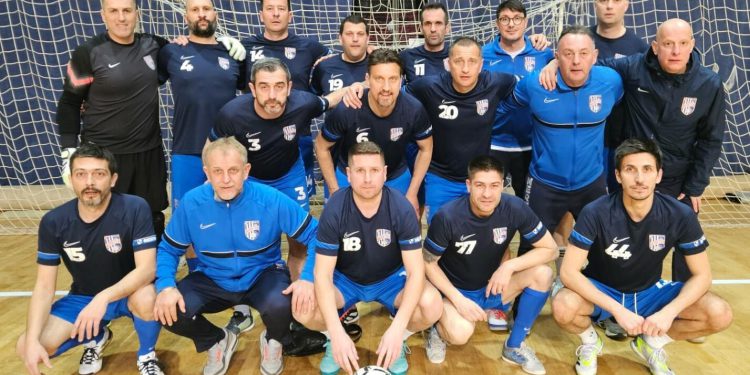 Jedan neiskorišten penal i jedan primljeni pogodak prekinuli niz uspjeha Dubrovačko-neretvanske županije na Dvoranskom prvenstvu veterana