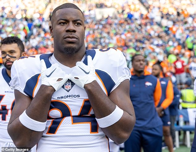 Aaron Patrick bio je neprimjereni slobodni agent koji nije igrao u NFL -u od svoje ozljede