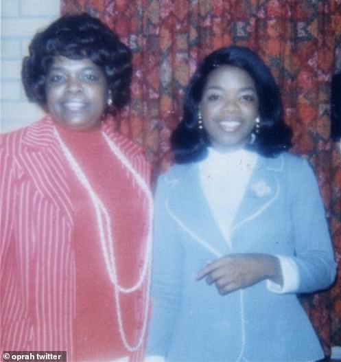 Krajem 2018. Oprah je bila iskrena zbog emocionalnih posljednjih trenutaka koje je provela s majkom Vernitom u svojoj kući u Milwaukeeju na Dan zahvalnosti