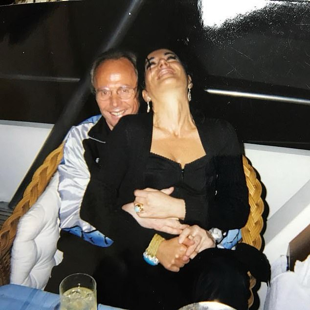 Nancy je ranije dijelila da su ona i Sven ostali u kontaktu nakon što je saznala da se bori protiv raka dok je rekla: 'Nikad nisam mislila da će uskoro umrijeti. Uvijek sam vjerovao da će postojati neka vrsta čuda '