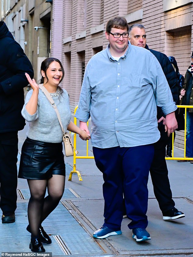 Blanchard se zakonski odvojio od bivšeg supruga Ryana Scotta Andersona (R, na slici siječnja 2024.) 28. ožujka - tri mjeseca nakon puštanja iz zatvora - i oni su se razveli 11. prosinca.