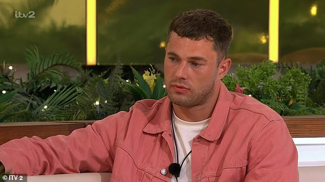 Reality Star, 30 godina, nije imala najlakše vrijeme na showu nakon što je Curtis, 28, pokazala interes za Bombshell Danielle Sellers