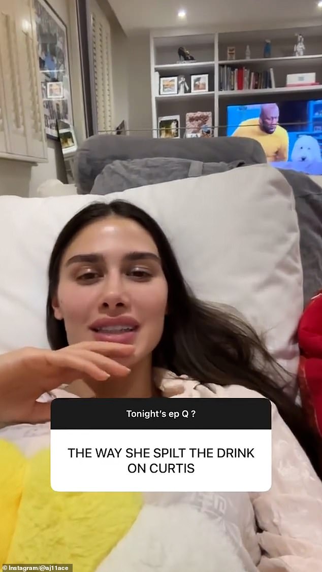 Tijekom Q&A na AJ -inim Instagram pričama, podijelio je svoje misli dok je sa svojom djevojkom Zara Zoffany