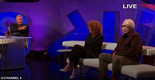 Pojavio se na kasnonoćnom talk showu zajedno s komičarom Michelle Wolf