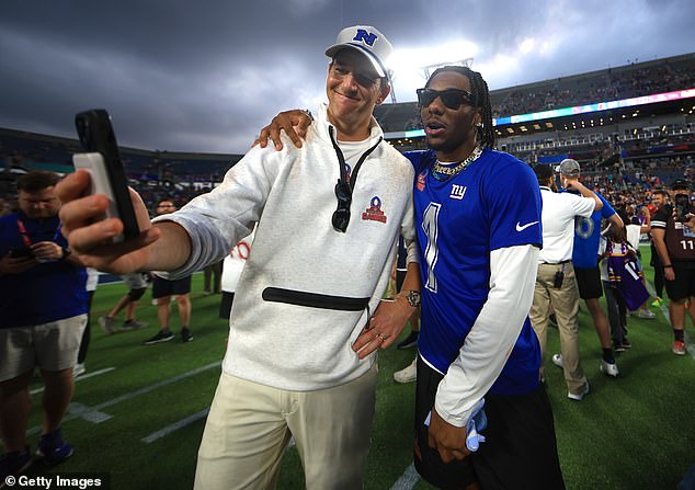 Trener NFC -a Eli Manning slavi sa zvijezdom Giantsa Malik Nabers nakon što je osigurao pobjedu