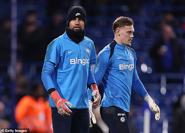 Robert Sanchez u međuvremenu je odbačen na klupu na meč protiv West Hama