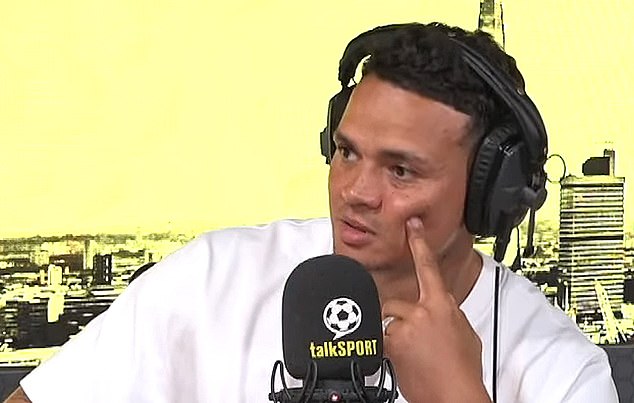 Jenas je rekao šefovima TalkSport -a samo nekoliko trenutaka prije nego što je otišao uživo u zraku svog BBC -a za otpuštanje
