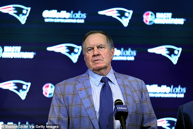 Ali bez zvijezde napadača, Belichick se borio i na kraju napustio NFL igru ​​2024. godine