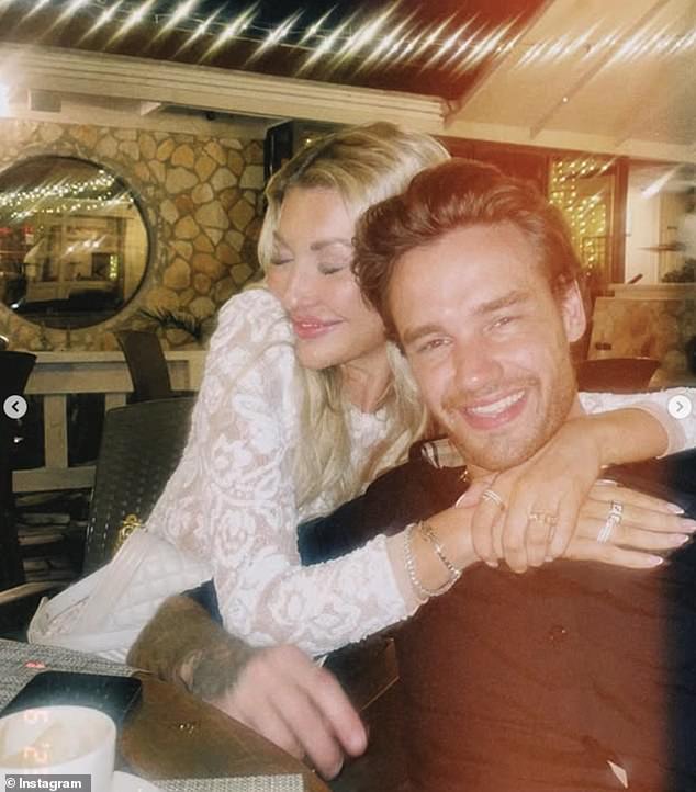 Lorraineova nova kampanja, ožujak4March, ima za cilj natjerati gledatelje da kolektivno hodaju tri milijuna koraka - isto kao i hodanje cijele dužine Velike Britanije