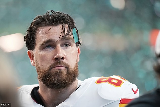 Travis Kelce bio je devastiran kad je čuo Boos i primijetio ih na velikom ekranu u areni