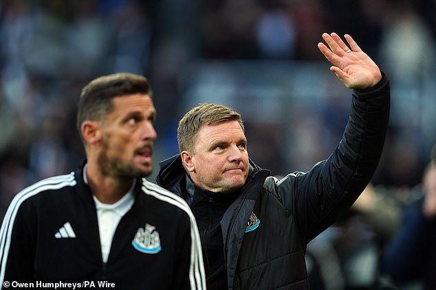 Newcastle je također podnio da se Eddie Howe suočio s Leon Baileyjem Aston Villa na poluvremenu na poluvremenu