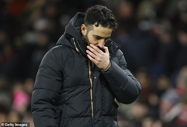 Gary Neville questioned whether Amorim was getting his ideas across to his players