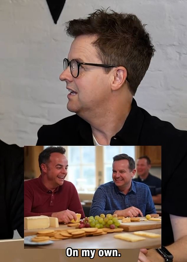 Mrav se nastavio: 'ok "Mrav i dec koji jedu sir"... oh, ideš, tu sam. Ja sam jedem sir. Drugi ... ' -' Je li ti i Jeff Stilling! ' Dev se našalio