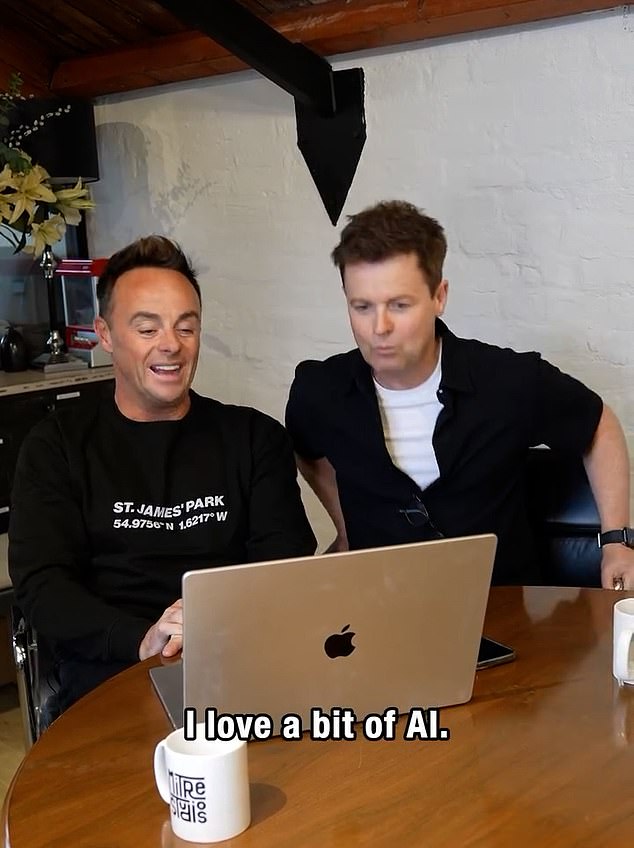 Činilo se da Dec uživa u eksperimentu dosta manje od svog supredsjednika