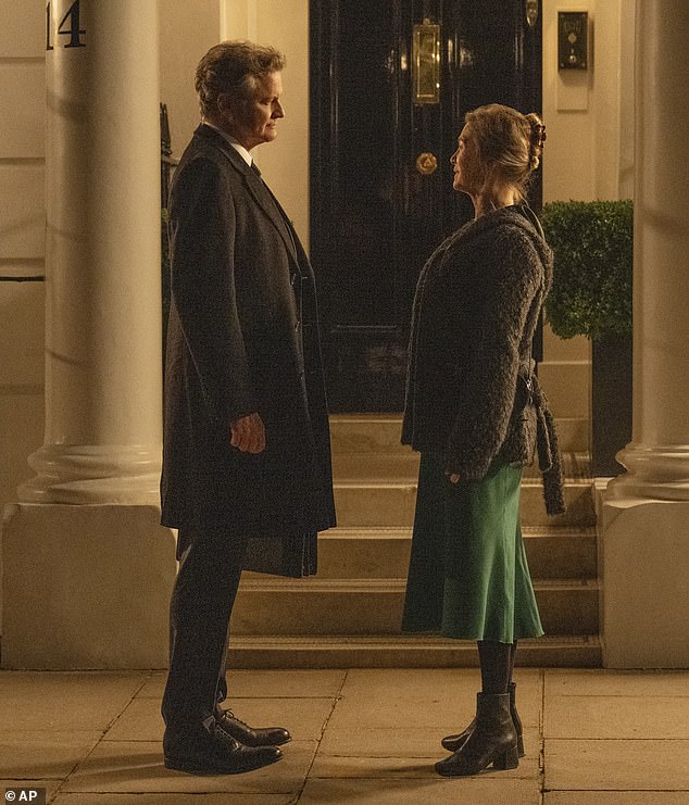 Dugo očekivani nastavak vidi kako Renee Zellweger reprizira svoju ulogu titularne heroine i vidi kako se prilagođava životu kao udovica samohrana majka nakon šok smrti supruga Marka Darcyja (Colin Firth, na slici)