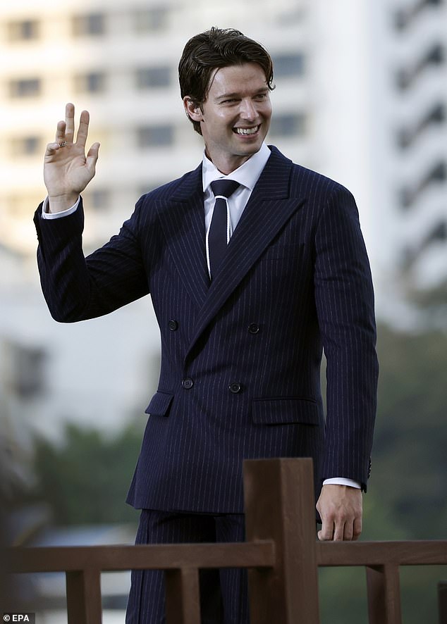 Sin Arnolda Schwarzeneggera i Maria Shriver trebao bi glumiti saksonski u HBO crnoj komediji koja bi trebala biti premijerna u nedjelju