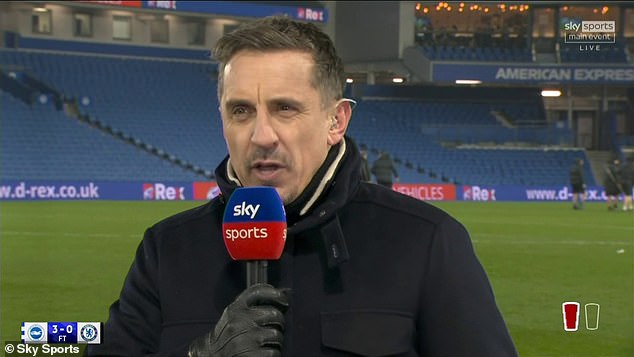 Gary Neville rekao je da je Blues izgledao 'ekipu s pet strana' u svojoj groznoj procjeni Londončana