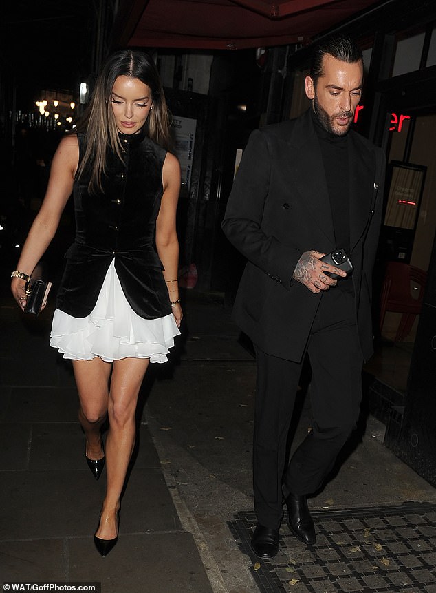 Maura, 34, i Pete, 37, nedavno su se razdvojili nakon niza redaka (na slici u studenom)