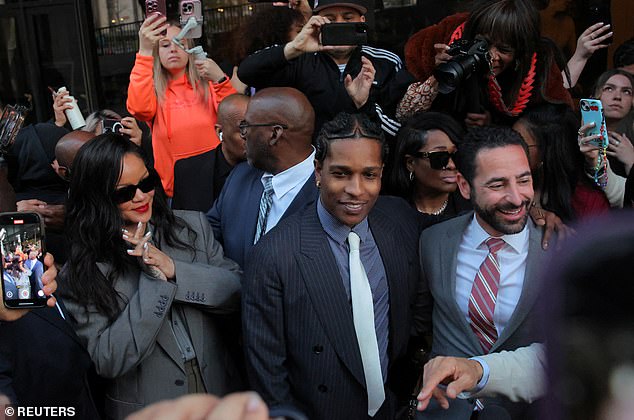 Rekao je da ju je Rocky 'htio zaštititi od ovoga. Divlji konji je nisu mogli držati podalje '