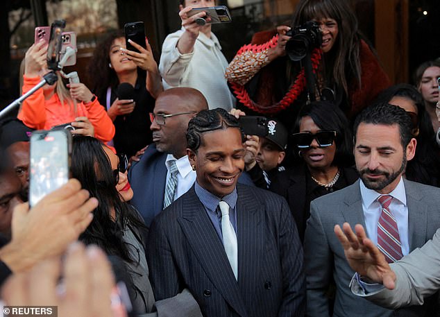 Odvjetnik AP Rockyja Joe Tacopina rekao je da su porotnici 