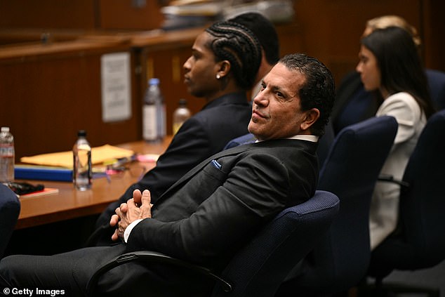 Tacopina i Rocky prikazani tijekom završnih argumenata prošlog tjedna na suđenju