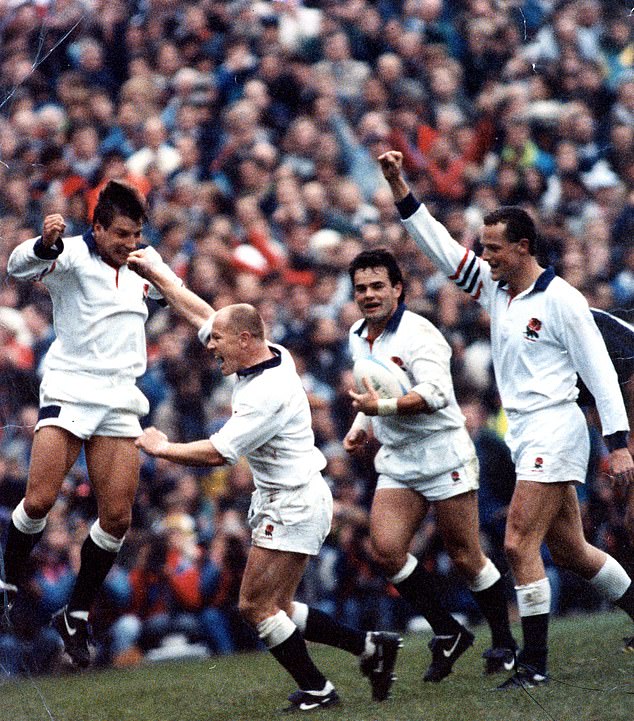 Englezi su imali drvo u Škotskoj, idući 10 godina bez poraza, uključujući tvrdu pobjedu od 9-6 u polufinalu Svjetskog kupa u Murrayfieldu 1991. godine