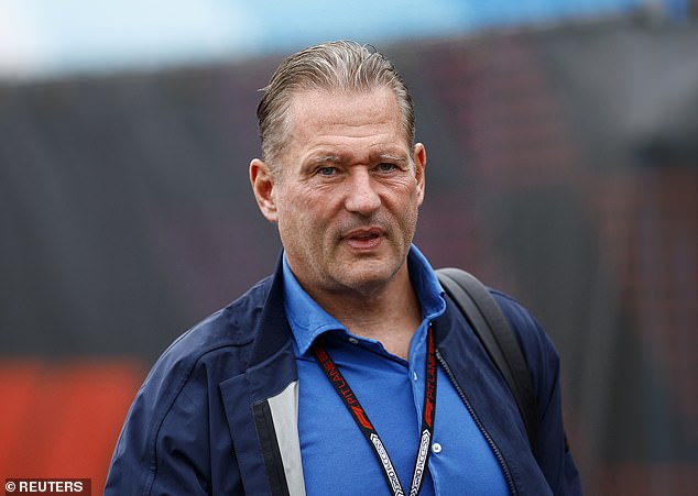 Izuzetni Jos Verstappen udario je u gomilu, označavajući svoje postupke kao 