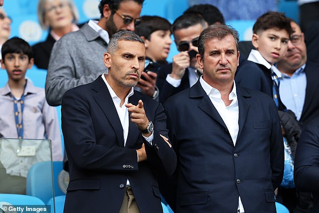 Tebas je bio ponovljeni kritičar Man Cityja, kojeg vodi predsjedavajući Khaldoon Al Mubarak, lijevo, i izvršni direktor Ferran Soriano, desno