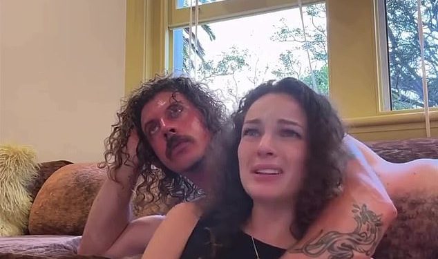 Abbie Chatfield cilja na vjenčane proizvođače na prvom mjestu jer je “previše uplašen da bi razgovarao o utrci”