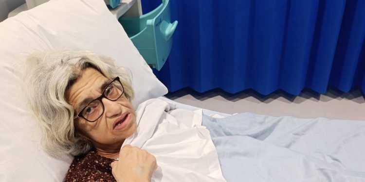 Alaa Abdel Fattah: Ministarstvo vanjskih poslova optužena za ‘kockanje’ s bakinim životom tijekom svog 150-dnevnog štrajka gladi
