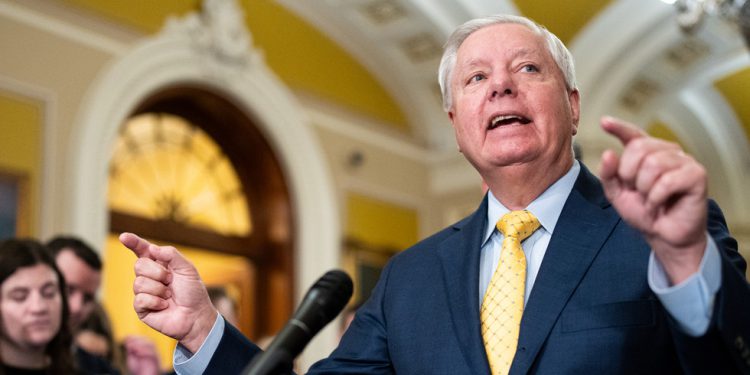 Američki senator pozdravlja Zelenskyja za proxy ratni napor – RT Rusija i bivši Sovjetski Savez