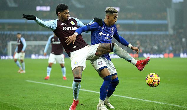 Aston Villa 1-1 Ipswich: Marcus Rashford značajka za Villane u Premier ligi prvi put, jer Ollie Watkins Salvages Points protiv 10-čovjeka Ipswicha nakon otvarača Liama ​​Delapa