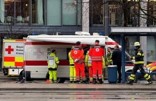 Hitna sredstva požurila su da pomognu ozlijeđenim