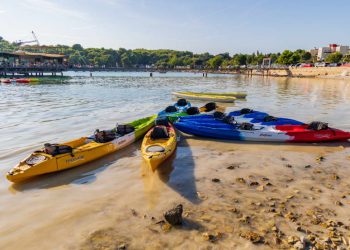 Atraktivne lokacije na pulskoj obali dodijeljene su na korištenje ovim tvrtkama i obrtima