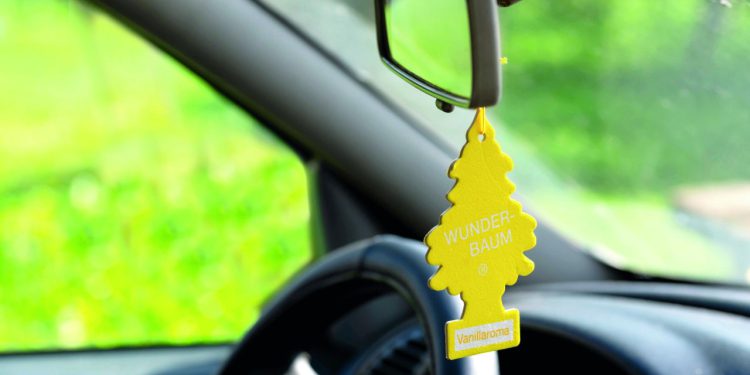 Auto Klub – Čudesni mirisni borić spašava naše nosnice od 1951. godine