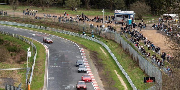 Auto Klub – Entuzijasti šokirani i bijesni: Nema više jurnjave, čuveni Nürburgring je zabranio ovu vrstu vozila
