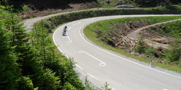 Auto Klub – Fenomenalno rješenje: Otkriven misterij krugova na europskim cestama