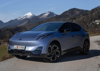 Auto Klub – Kineski svemirac sletio u Hrvatsku: Upoznajte Lynk&Co 02, kompaktni crossover neobičnog izgleda