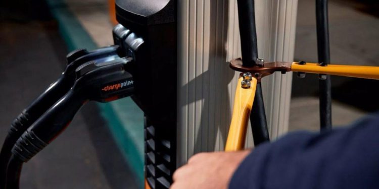 Auto Klub – Kraj pošasti rezanja i krađe kabela na punionicama za električne aute? Ova inovacija trebala bi spriječiti lopove