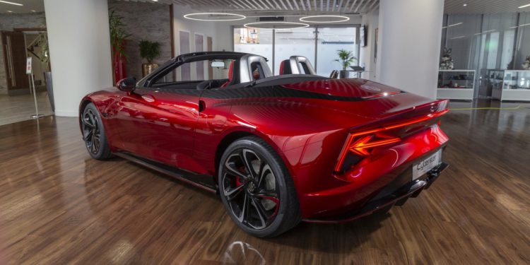 Auto Klub – Na hrvatsko tržište stigao jedinstveni električni roadster MG Cyberster s do 510 KS i 725 Nm, poznate i cijene