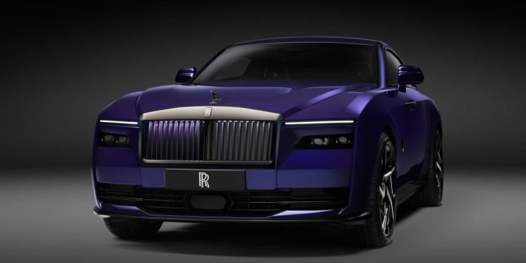 Auto Klub – Novi Black Badge Spectre je najsnažniji Rolls-Royce u povijesti, ali nema V12 ispod prednjeg poklopca
