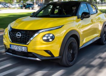 Auto Klub – Testirali smo osvježeni Nissan Juke N-Sport 1.6 HEV Sport: Dobrodošle promjene za kultnog ‘svemirca’
