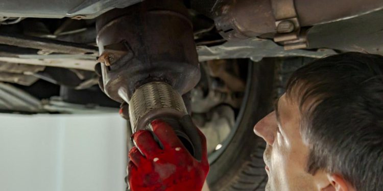 Auto Klub – Vozite rabljenog dizelaša? Ovo su znakovi da je jedan skup element na kraju svog vijeka i pred zamjenom