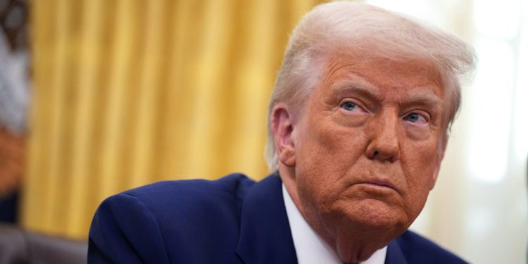 ‘BRICS je mrtav’ ako se zabrlja s dolarima – Trump – RT World News