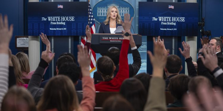 Bijela kuća potvrđuje zamjenu zatvorenika s Rusijom – RT World News