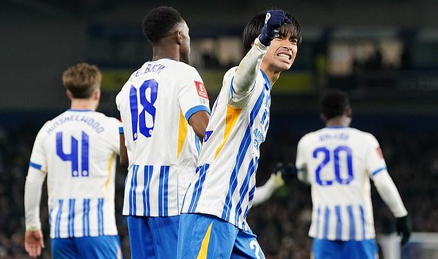 Brighton 2-1 Chelsea: Lob-deponijske deponije Kaoru Mitoma izlazi iz FA Cupa nakon što je Enzo Maresca imenovao tri bivše zvijezde u vrijednosti od 202 milijuna funti u njegovoj početnoj postavi