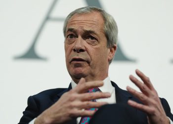 Britanski Nigel Farage kaže da “politička revolucija” dolazi u Europu